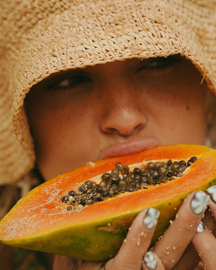 Straw Bucket Hat- Natural