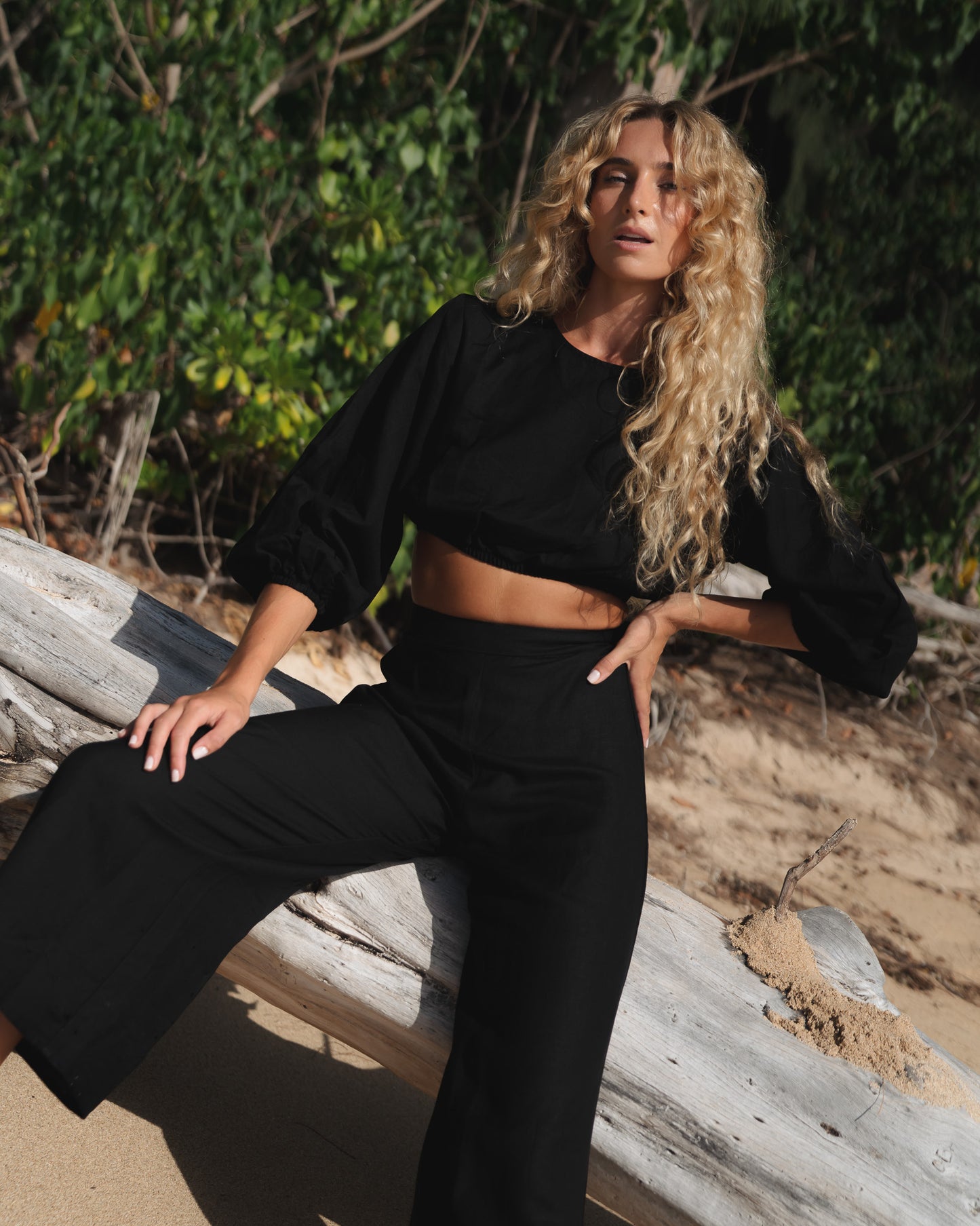 Women's Hawaii Resort Wear - Jaxsea Escape Crop Top - Black