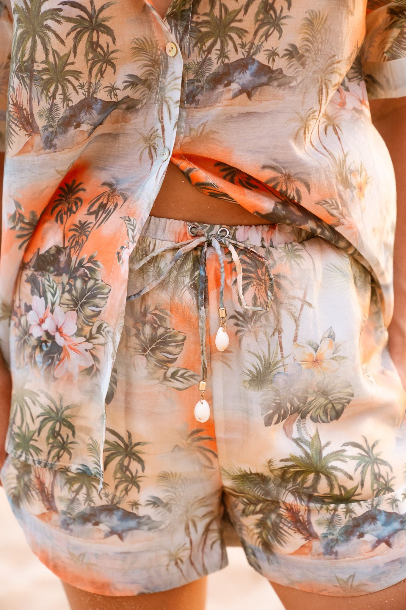 Women's Hawaii Resort Wear - Jaxsea Holiday Short -Tropique