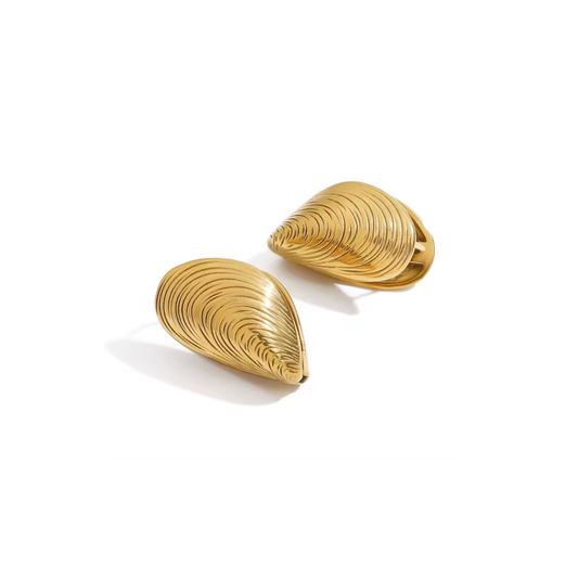 Clamshell Earrings